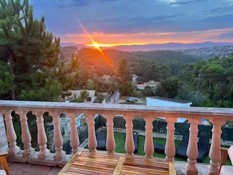 Villa Roses With Swimming Pool & Mountain View Lloret de Mar
